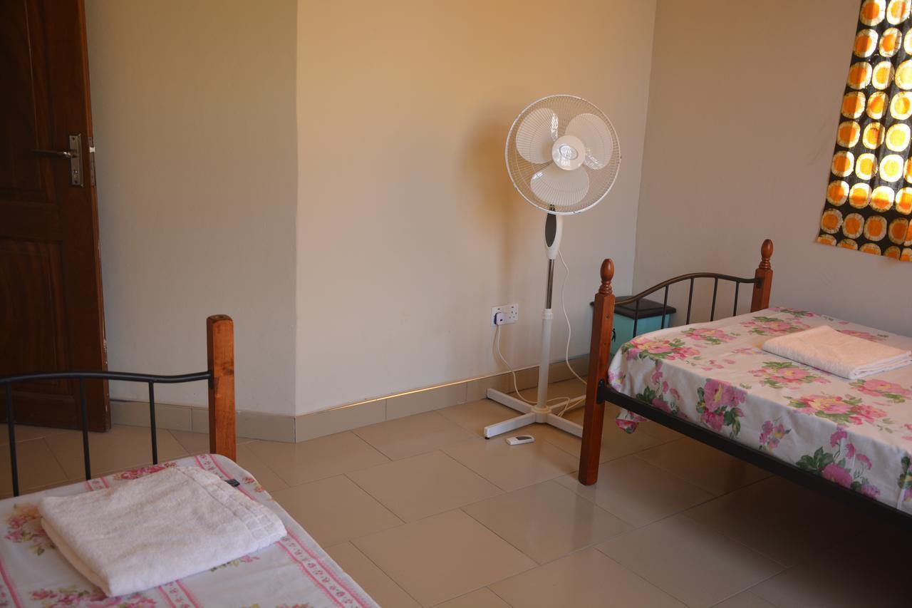 The Accra Backpackers Hostel Exterior foto