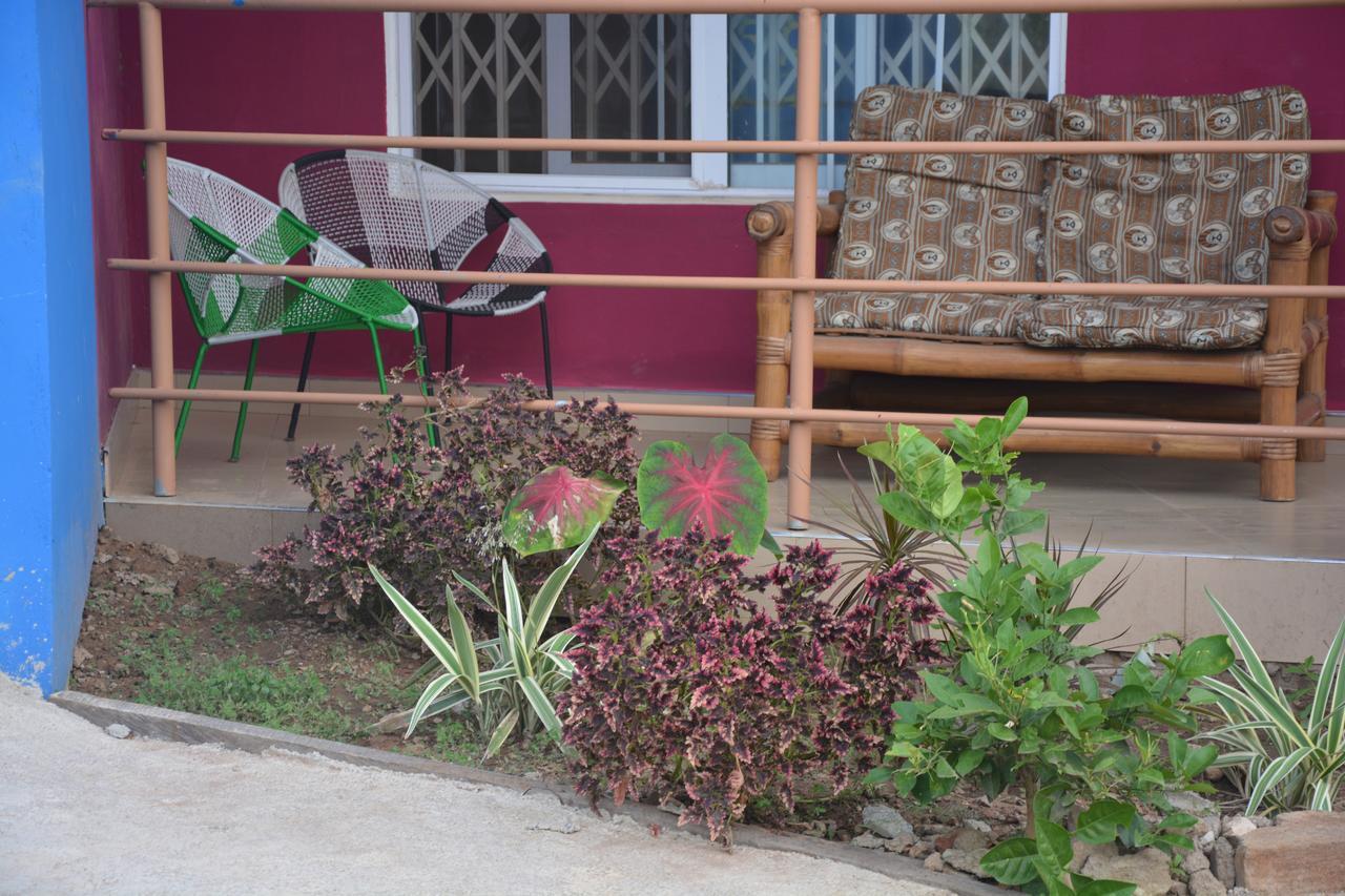 The Accra Backpackers Hostel Exterior foto